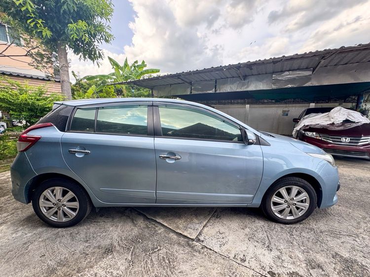 Toyota Yaris 2015 1.2 G Sedan เบนซิน เกียร์อัตโนมัติ ฟ้า รูปที่ 2