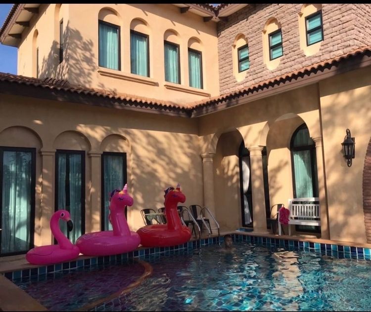 อื่นๆ ตกแต่งครบ 2016 Nusa chivani ตัวบ้านสไตล์อิตาลี 2 ชั้น พร้อมเฟอร์นิเจอร์ครบถ้วนพร้อมเข้าอยู่ เนื้อที่ดิน 107 ตรว พื้นที่ใช้สอย 350 ตร.ม. (รวมสระว่ายน้ำ)