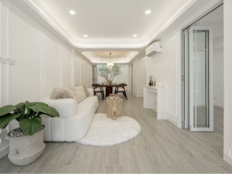 อื่นๆ 2026 ตกแต่งครบ ใช่ ขายด่วน ทาวน์โฮม 3 ชั้น รีโนเวทใหม่ใจกลางสุขุมวิท ทองหล่อ  รูปที่ 2