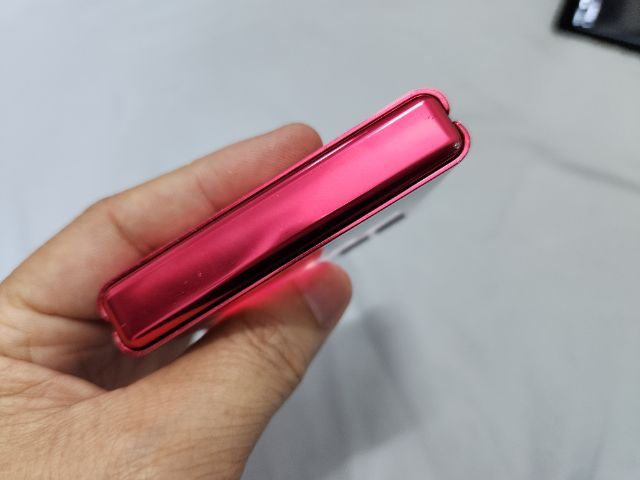 moto razr 40 ultra จอพับเสปคจัดเต็มสีพิเศษที่สุดของมือถือจอพับ รูปที่ 8