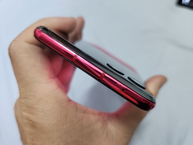 moto razr 40 ultra จอพับเสปคจัดเต็มสีพิเศษที่สุดของมือถือจอพับ รูปที่ 6