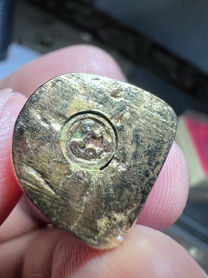 รูปหล่อลอยองค์อุดกริ่งหลวงพ่อฤาษีลิงดำ รูปที่ 6