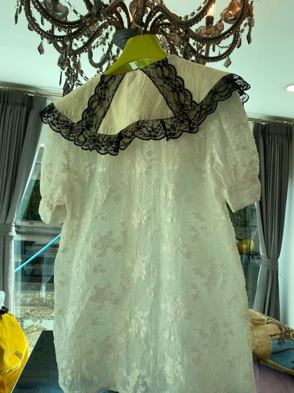 ชาแนล เสื้อแขนสั้น เนื้อผ้าลูกไม้ฝรั่งเศส  รูปที่ 12