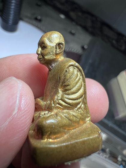 รูปหล่อลอยองค์พ่อท่านหีด ชุมพร รูปที่ 4