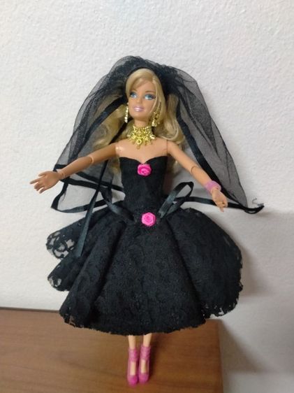 ตุ๊กตาบาร์บี้แท้ รูปที่ 13