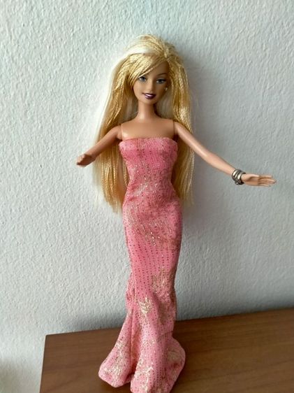 ตุ๊กตาบาร์บี้แท้ รูปที่ 6
