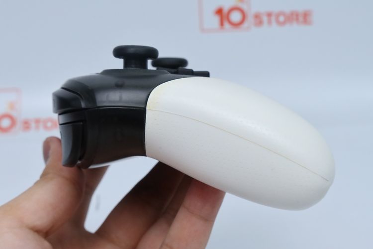 Nintendo Switch Pro Controller รูปที่ 3