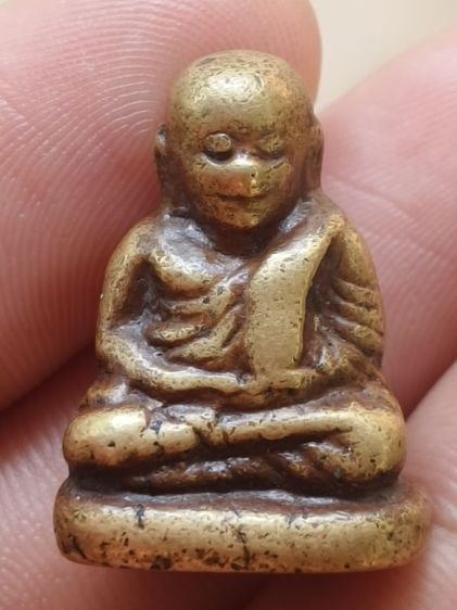 รูปหล่อหลวงพ่อเงินวัดบางคลานมีตาพระอินทร์