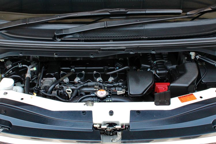 Mitsubishi Delica 2015 2.0 Sedan เบนซิน ไม่ติดแก๊ส เกียร์อัตโนมัติ ขาว รูปที่ 4