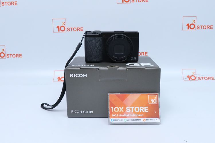 Ricoh GR iiix