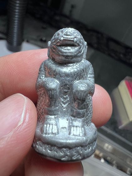 หนุมานเนื้อตะกั่ว