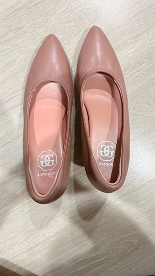 รองเท้า รูปที่ 2