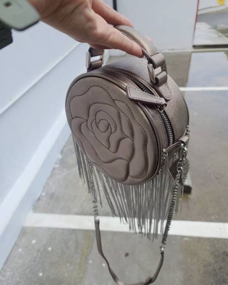 กระเป๋าสะพายAristotle Bag