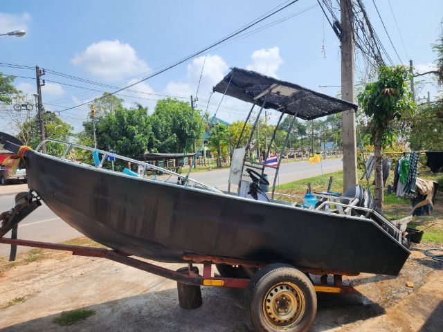 ไม่ระบุ อื่นๆ บริการเรือตกปลา พร้อมคนขับ เรืออยู่ระยอง ทะเลแหลมแม่พิมพ์  