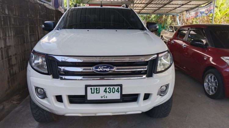 Ford Everest 2014 2.5 XLT Van ดีเซล ไม่ติดแก๊ส เกียร์ธรรมดา ขาว รูปที่ 3