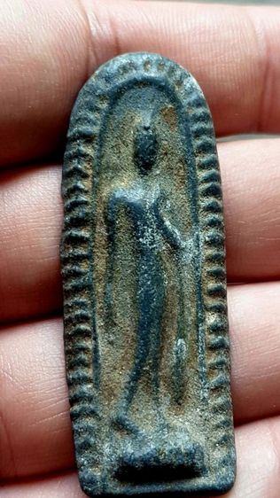 พระปางลีลาข้างขีด เนื้อชินเขียว จ.สุพรรณบุรี รูปที่ 4