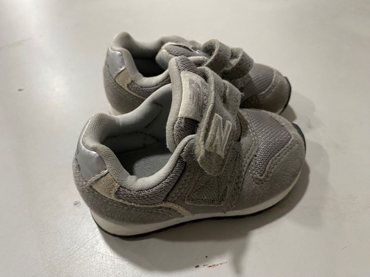 ขายรองเท้าเด็ก New Balance 12jp