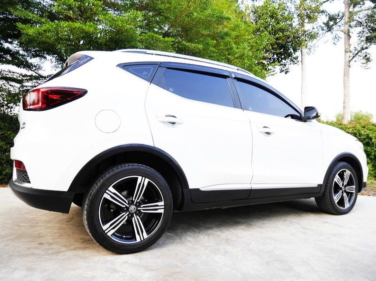MG ZS 2018 1.5X+ Sunroof Utility-car เบนซิน ไม่ติดแก๊ส เกียร์อัตโนมัติ ขาว รูปที่ 4