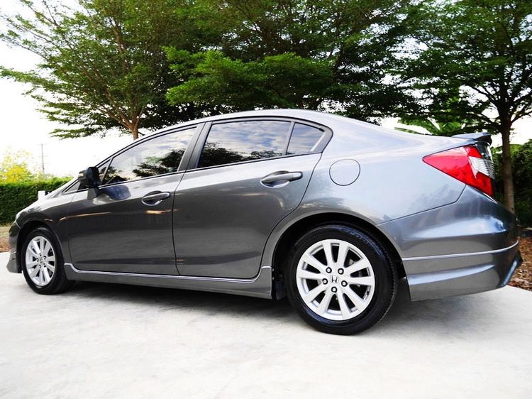 Honda Civic 2012 1.8 E i-VTEC Sedan เบนซิน ไม่ติดแก๊ส เกียร์อัตโนมัติ เทา รูปที่ 3