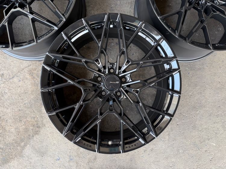ล้อแม็กขอบ20 RACE FORGED รุ่นRF10 5รู112-114 กว้าง8.5 หลัง10 ออฟ30 หลัง40 งานไทย ล้อเบา สีดำเงา สภาพสวยมากๆ  รูปที่ 4