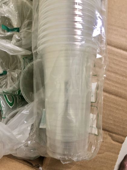 ขายเหมาแก้วน้ำพลาสติก 22oz.10แถว ฝาโดมเจาะรู คละยี่ห้อ ของใหม่ รูปที่ 6