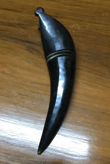 ที่ยิงหนังสติ๊ก เป็นงานไม้แกะเป็นรูปเขา เก็บมาประมาณ50ปี รูปที่ 3