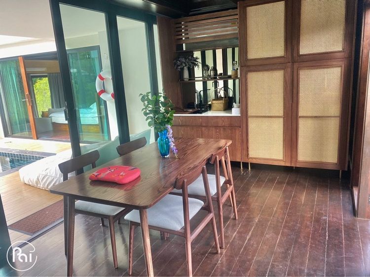 ไม้ ผลิต-จำหน่าย เฟอร์นิเจอร์ โดยช่างฝีมือคนไทย รับสั่งผลิต งานมีดีไซน์ ราคาโรงงาน