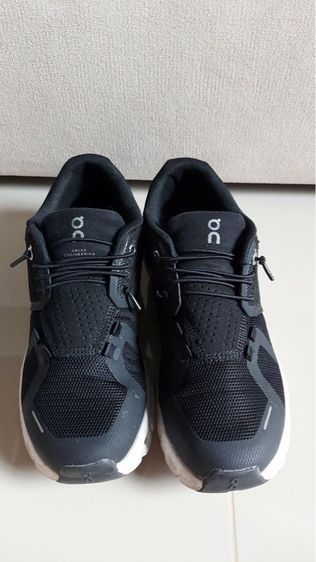 รองเท้าผ้าใบ ออนคลาว ไซด์ 38 รูปที่ 2