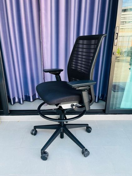 เก้าอี้สตูสูง Steelcase รุ่น Think V2 โมเดอร์นฟอร์ม รูปที่ 3