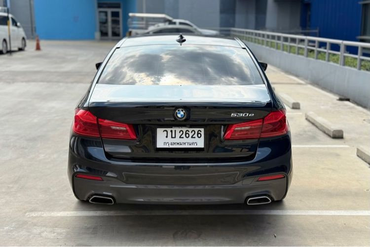 BMW Series 5 2019 530e Sedan Hybrid (Diesel) ไม่ติดแก๊ส เกียร์อัตโนมัติ ดำ รูปที่ 3