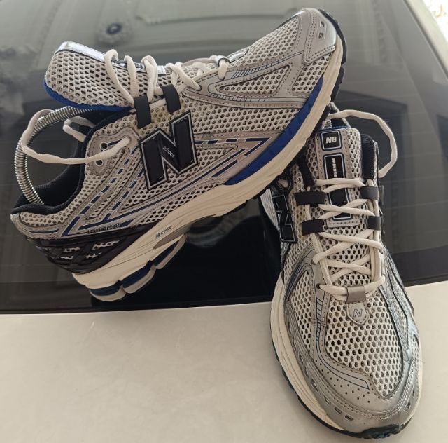 ขาย New Balance 1906R สีนิยม size 40-250cm ของแท้ สภาพสวย นุ่มสบายเหมือนใหม่ รูปที่ 10