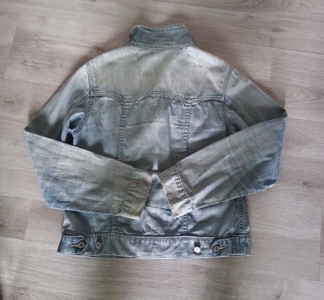 เสื้อยีนส์มือสอง  รูปที่ 3