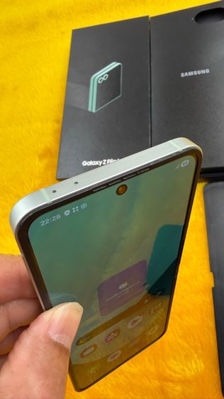 Samsung Z Flip6-ใหม่มาก รูปที่ 12