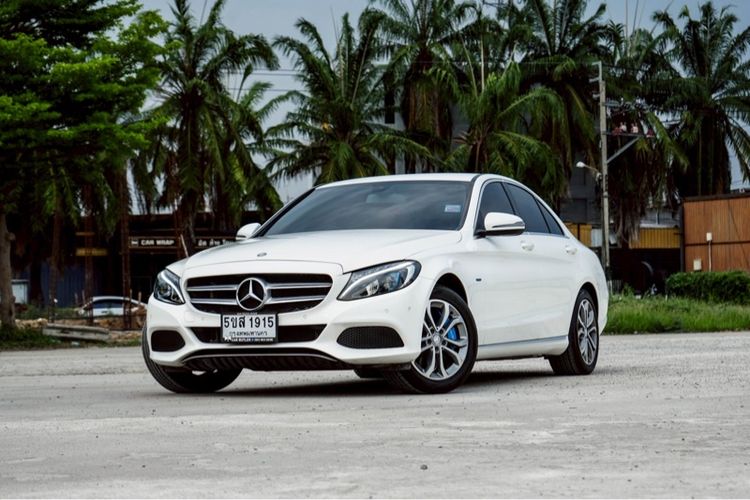Mercedes-Benz C-Class 2017 C350 Sedan เบนซิน ไม่ติดแก๊ส เกียร์อัตโนมัติ ขาว รูปที่ 4