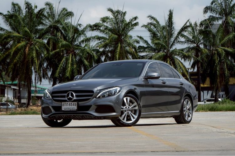 รถ Mercedes-Benz C-Class C350 สี เทา