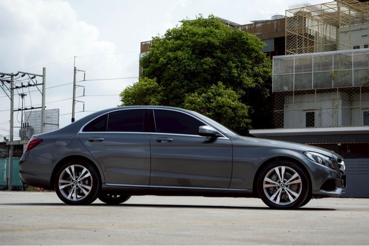 Mercedes-Benz C-Class 2018 C350 Sedan เบนซิน ไม่ติดแก๊ส เกียร์อัตโนมัติ เทา รูปที่ 3
