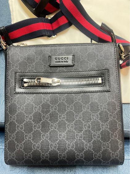 Gucci Men's GG Supreme Crossbody Shoulder Bag รูปที่ 3
