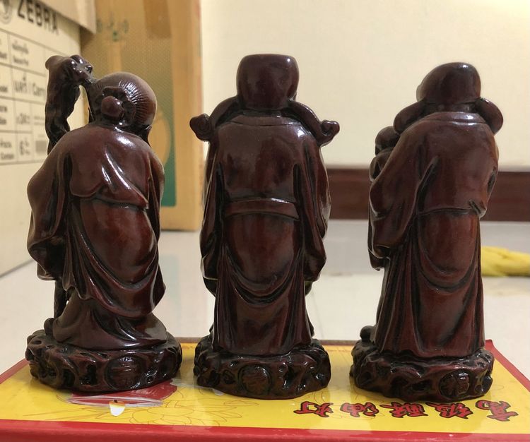 ฮกลกซิ่ว เป็นงานหล่อเรซิ่น องค์สูง 12 ซม. ซื้อมาจากประเทศฮ่องกง รูปที่ 2