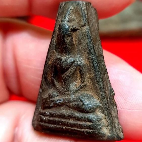 พระนางพญา รูปที่ 3