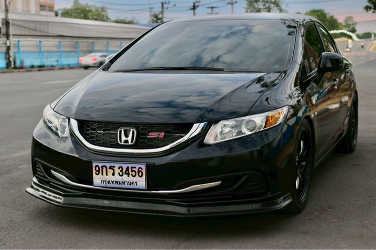 Honda Civic 2012 1.8 E i-VTEC Sedan เบนซิน ไม่ติดแก๊ส เกียร์ธรรมดา ดำ รูปที่ 3