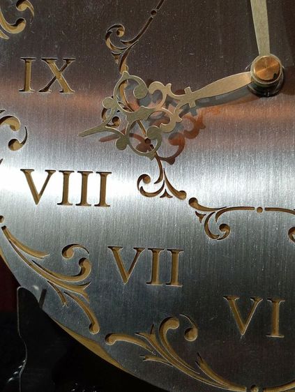 นาฬิกาหลุยส์ลายฉลุ 2 ชั้นเนื้อทองเหลืองแท้สแตนเลส 304 สภาพสุดเยี่ยม รูปที่ 7