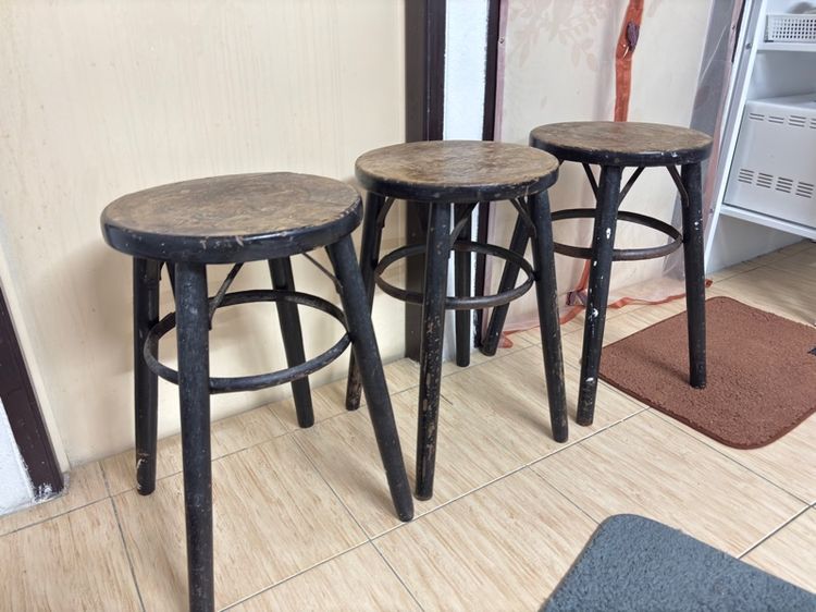 เก้าอี้เก่า รูปที่ 3