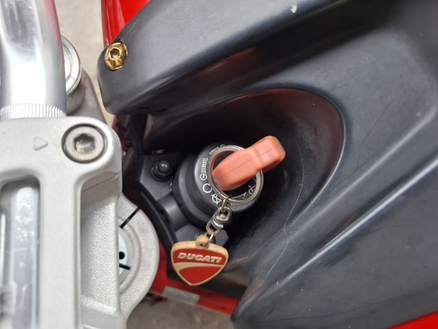 Ducati 795 รูปที่ 9