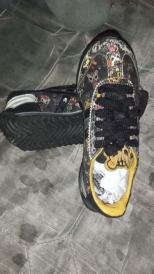 รองเท้า รูปที่ 6