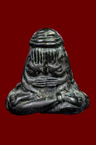 พระปิดตา เก่าสุดๆไม่ทราบที่ จากหิ้งพระ