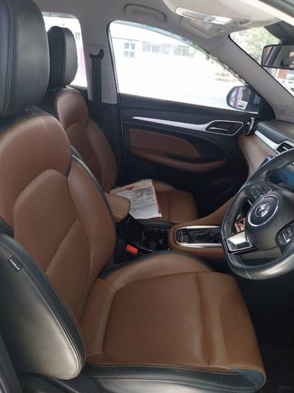 MG ZS 2022 1.5 D+ เบนซิน ไม่ติดแก๊ส เกียร์อัตโนมัติ บรอนซ์เงิน รูปที่ 3