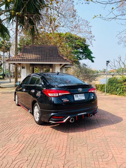 Toyota Yaris ATIV 2019 1.2 E Sedan เบนซิน ไม่ติดแก๊ส เกียร์อัตโนมัติ ดำ รูปที่ 4