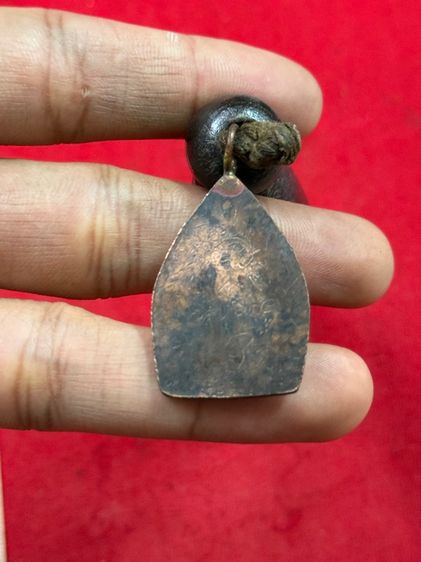 ตะกรุดห้อยหน้ารถ หลวงปู่บุญวัดกลางบางแก้ว ห้อยเหรียญเจ้าสัวรุ่นแรก คอกรักโบราณปิดทอง รูปที่ 5