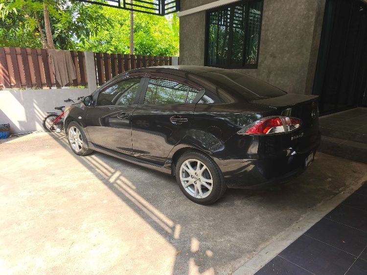 Mazda Mazda 2 2012 1.5 Elegance Groove Sedan เบนซิน ไม่ติดแก๊ส เกียร์อัตโนมัติ ดำ รูปที่ 2