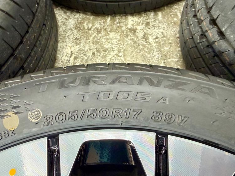 ล้อแม็ก TOYOTA VELOZ ขอบ 17” 5 รู 100 ถอดป้ายแดง ยาง BRIDGESTONE 205-50R17 ปี 25 สีเส้นหน้ายางยังอยู่ครบ รูปที่ 9